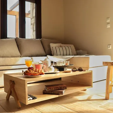 Luminous Sky Appartments 公寓