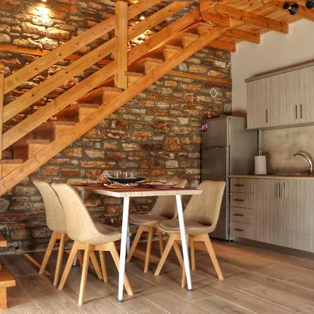 Luminous Sky Appartments أستريس